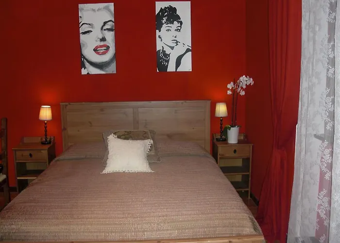 La Maison Blanche Bed & Breakfast