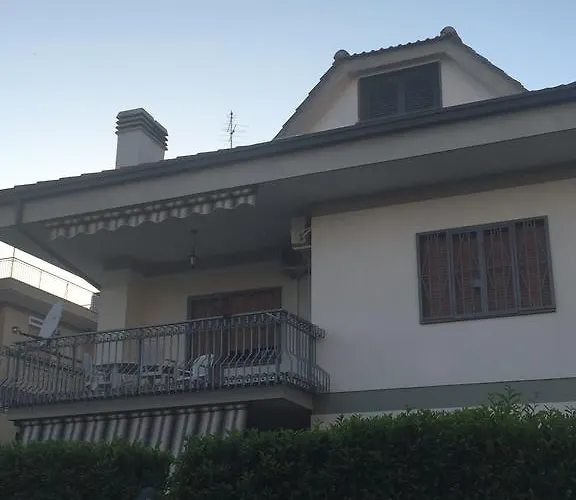 Acomodação com café da manhã  La Maison Blanche
