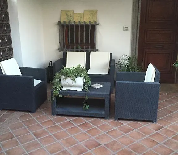 Acomodação com café da manhã  La Maison Blanche *